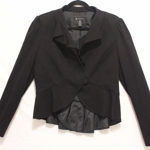 Black long sleeve blazer